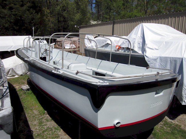 Ex US Navy 33' Utility Boat