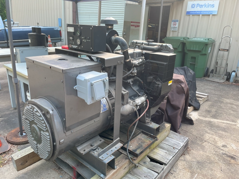 Perkins 3.152 Diesel Powered Generator Set