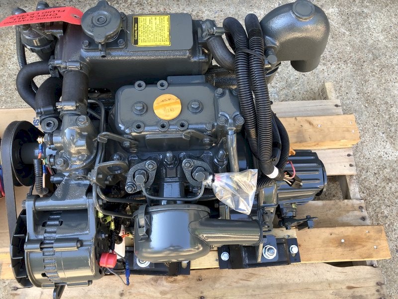 Yanmar 2GM20F Marine Instrument Pane