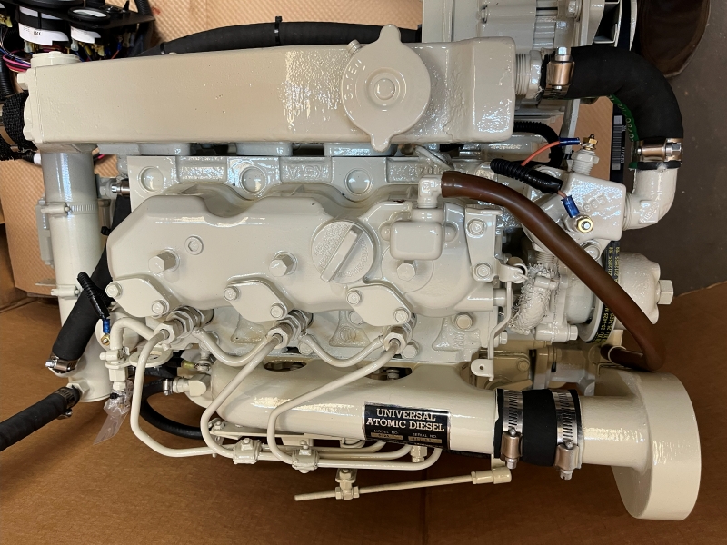 Universal Kubota 5424 Marine Diesel Engine Package