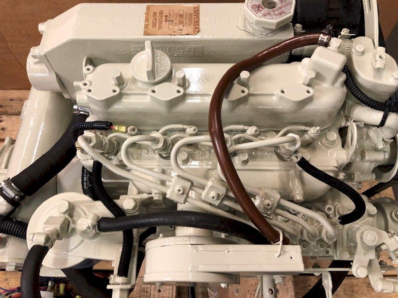 Universal 4.30 Marine Diesel Engine