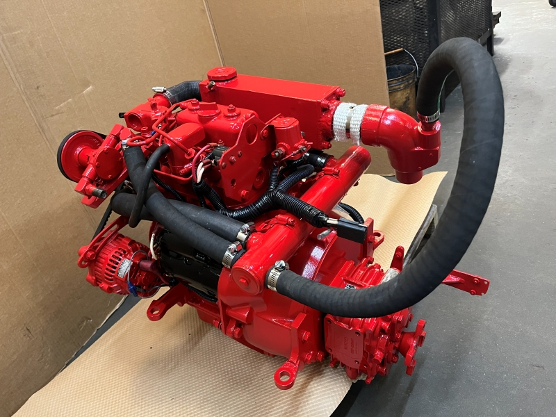 Universal W10-2 Marine Diesel Engine