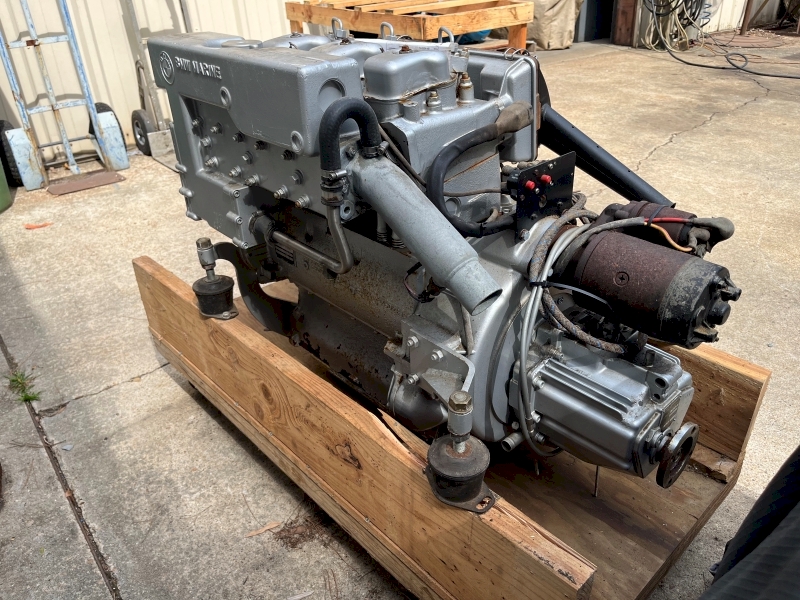 BMW D250-2 Marine Engine
