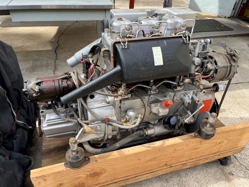 BMW D250-2 Marine Engine
