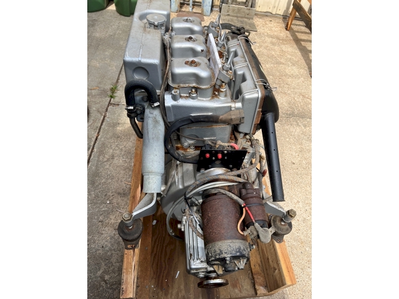BMW D250-2 Marine Engine