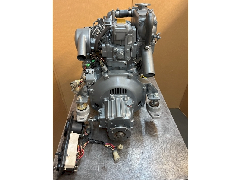 Yanmar 2GM 20 Marine Diesel Engine