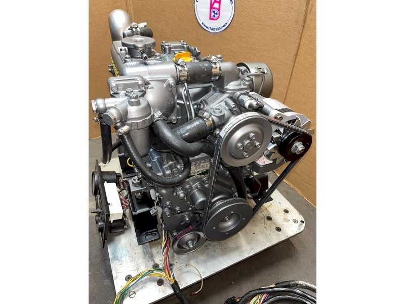 Yanmar 2GM20F Marine Diesel Engine
