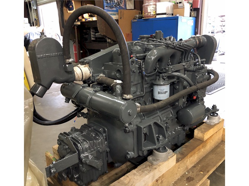 Universal 5432 Marine Diesel Engine