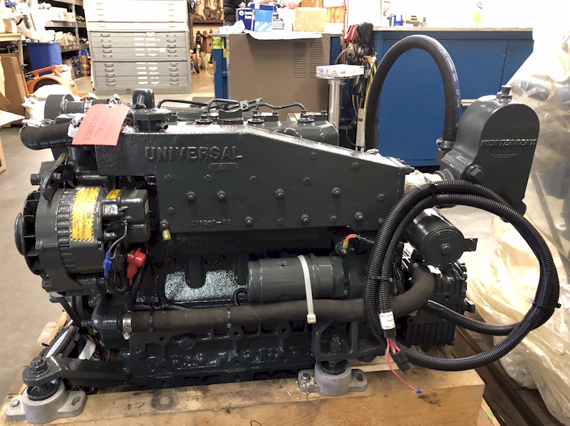 Universal 5432 Marine Diesel Engine