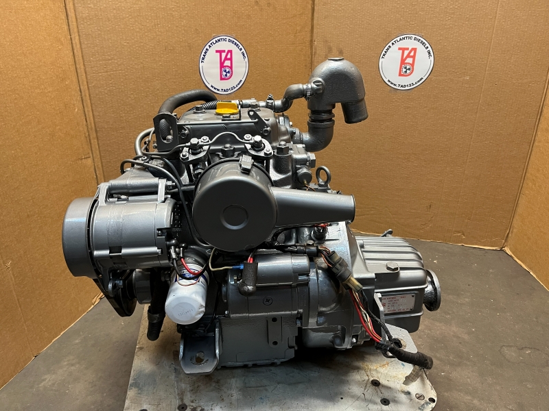 Yanmar 2QM15 Marine Diesel Engine